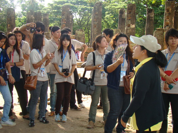../Picture/2553/MJUP2010102710015304.JPG