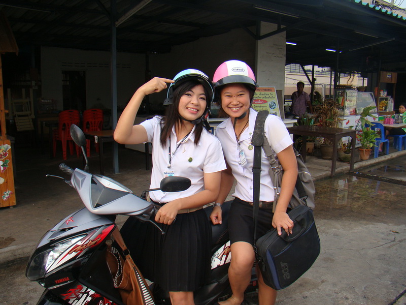 ../Picture/2554/MJUP2011051215450006.JPG