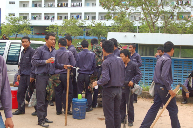 ../Picture/2554/MJUP2011071108490803.JPG