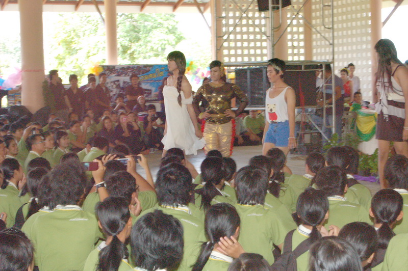 ../Picture/2554/MJUP2011082911473904.JPG