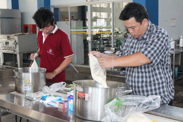 ../Picture/2555/MJUP2012041210353503.JPG