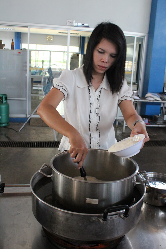 ../Picture/2555/MJUP2012041210353510.JPG