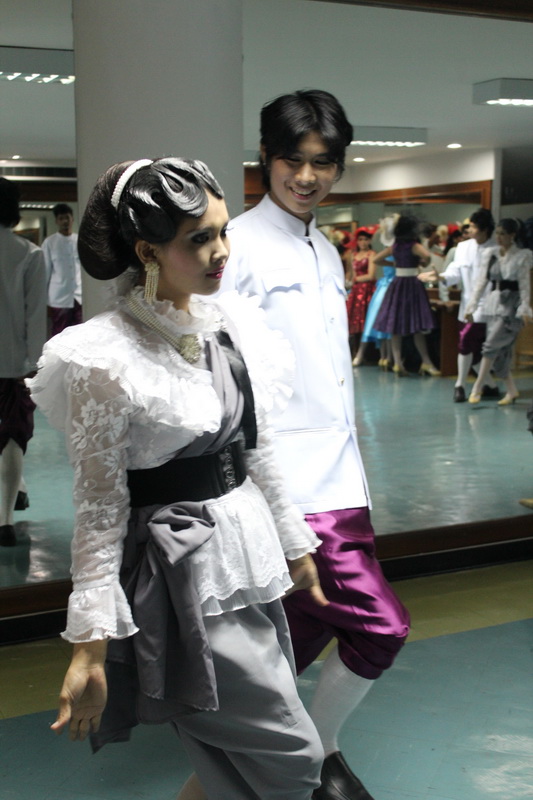 ../Picture/2555/MJUP2012053023553303.JPG