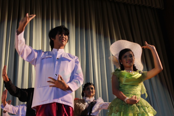 ../Picture/2555/MJUP2012053100013910.JPG