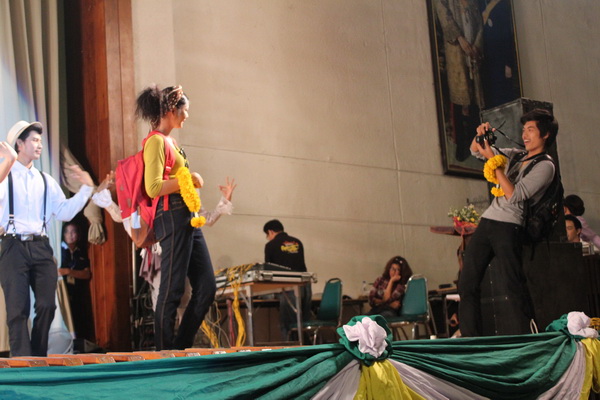 ../Picture/2555/MJUP2012053100021603.JPG