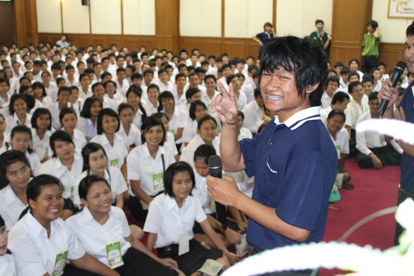 ../Picture/2555/MJUP2012053116363203.JPG