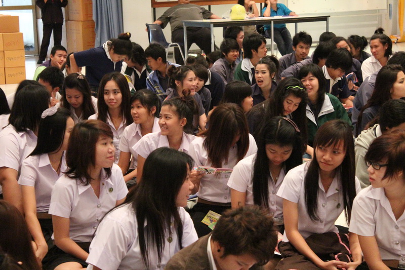 ../Picture/2555/MJUP2012062318365009.JPG
