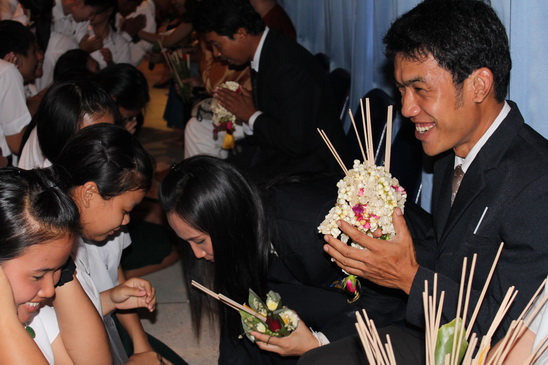 ../Picture/2555/MJUP2012070317555008.JPG