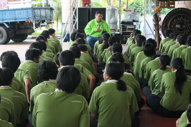 ../Picture/2555/MJUP2012090612403403.jpg