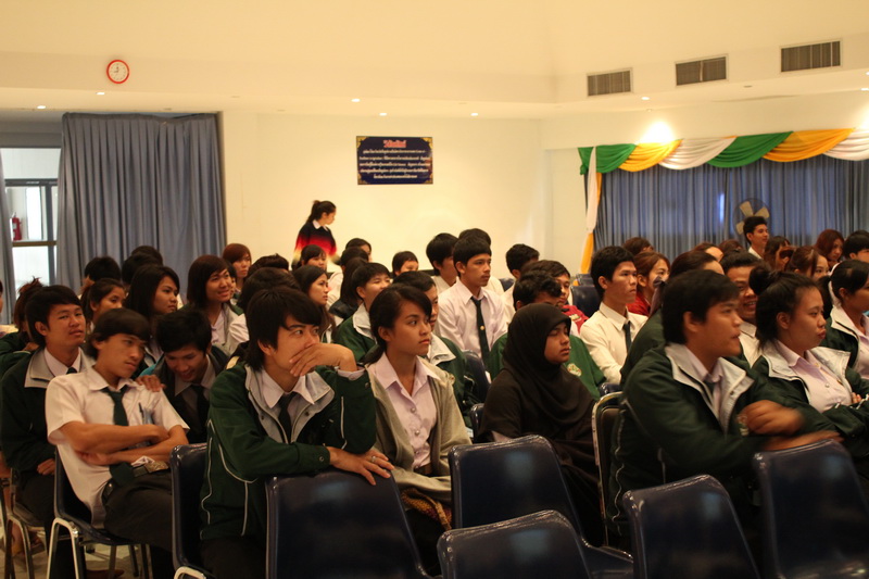../Picture/2555/MJUP2012120809244502.JPG