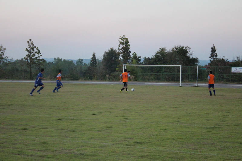 ../Picture/2555/MJUP2012122114514303.JPG