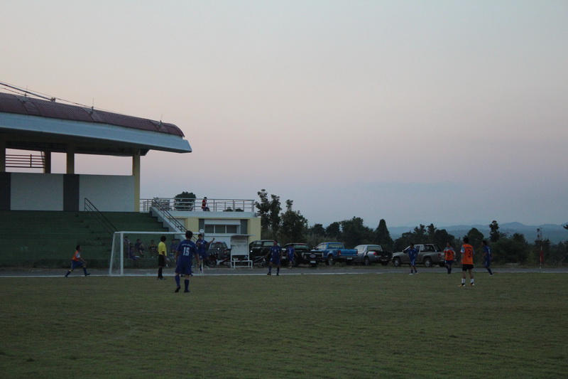 ../Picture/2555/MJUP2012122114514304.JPG