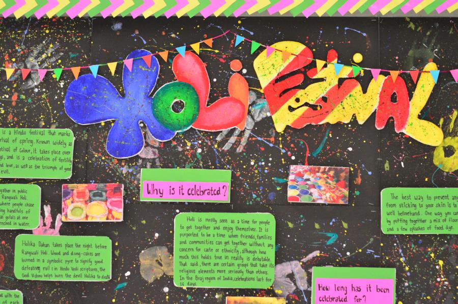 ../Picture/2561/MJU256102211413164.JPG