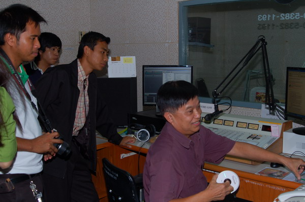 ../Picture/2553/MJUP2010092119011002.JPG