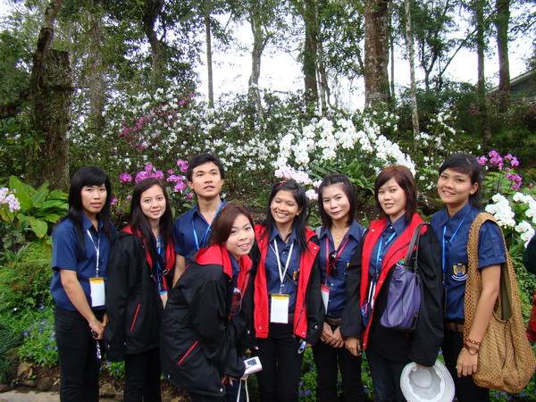 ../Picture/2553/MJUP2010102710085503.JPG