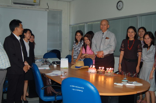 ../Picture/2553/MJUP2010111814510302.JPG
