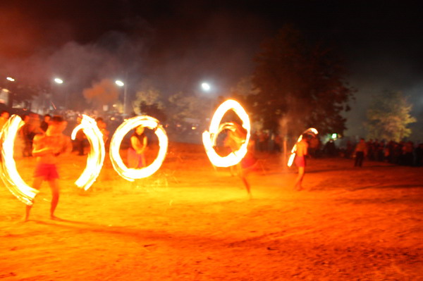 ../Picture/2553/MJUP2010112318265301.JPG
