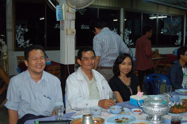 ../Picture/2553/MJUP2010120215164304.JPG