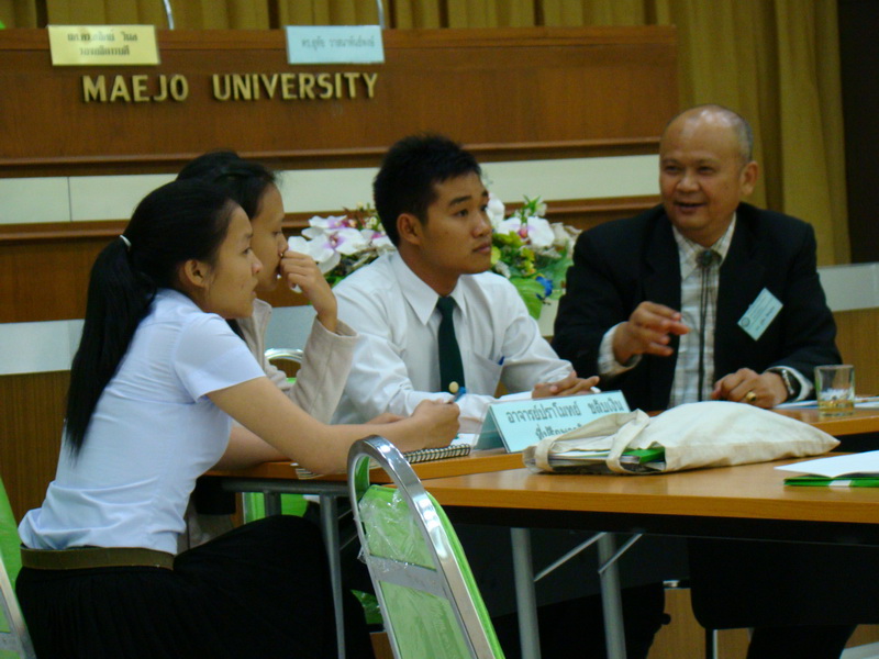 ../Picture/2554/MJUP2011020215034007.JPG