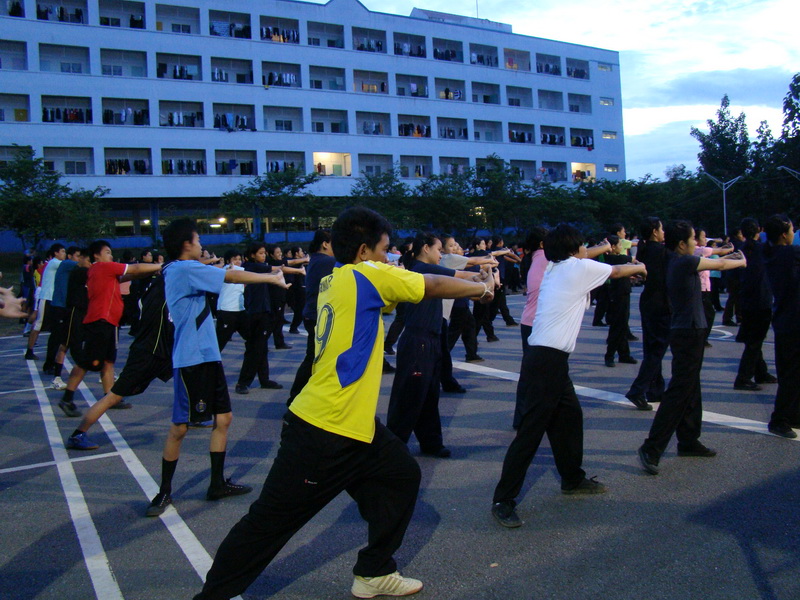 ../Picture/2554/MJUP2011070111525007.JPG