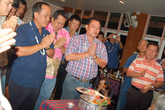 ../Picture/2555/MJUP2012042514180202.JPG