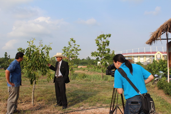 ../Picture/2555/MJUP2012052610335601.JPG