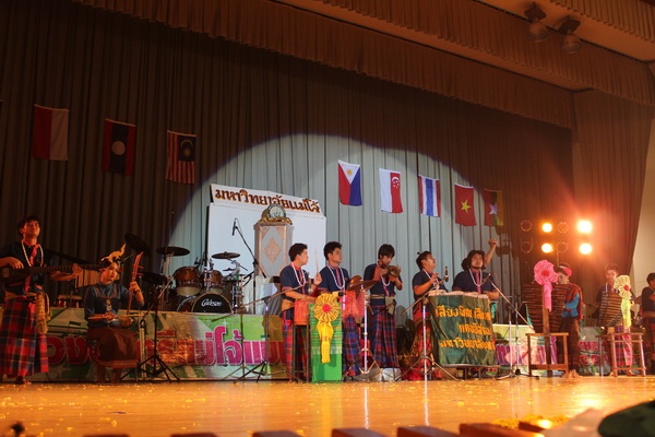 ../Picture/2555/MJUP2012053023584510.JPG
