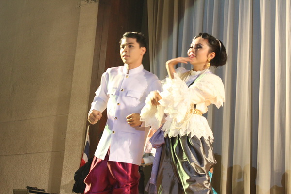 ../Picture/2555/MJUP2012053100021601.JPG