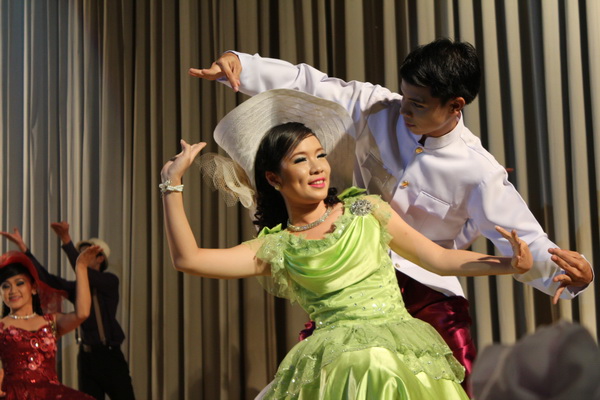 ../Picture/2555/MJUP2012053100021606.JPG