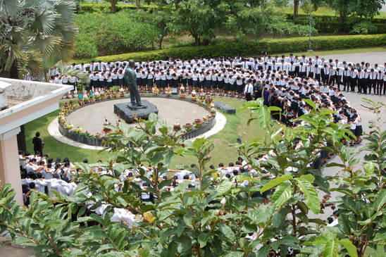 ../Picture/2555/MJUP2012070317591304.JPG