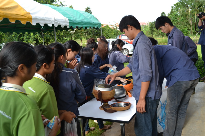 ../Picture/2555/MJUP2012091111181407.JPG